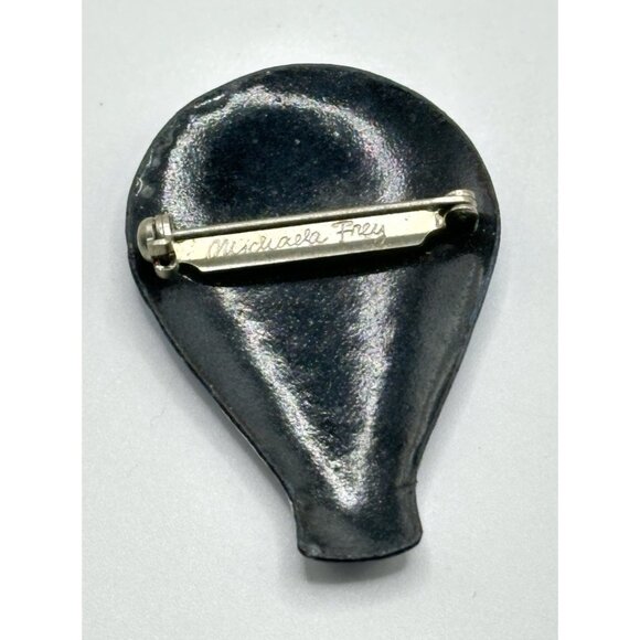 Michaela Frey Pink Blue White People In Hot Air Balloon Pin Brooch Austria - Picture 2 of 3